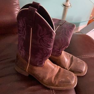 Woman's cowboy boots